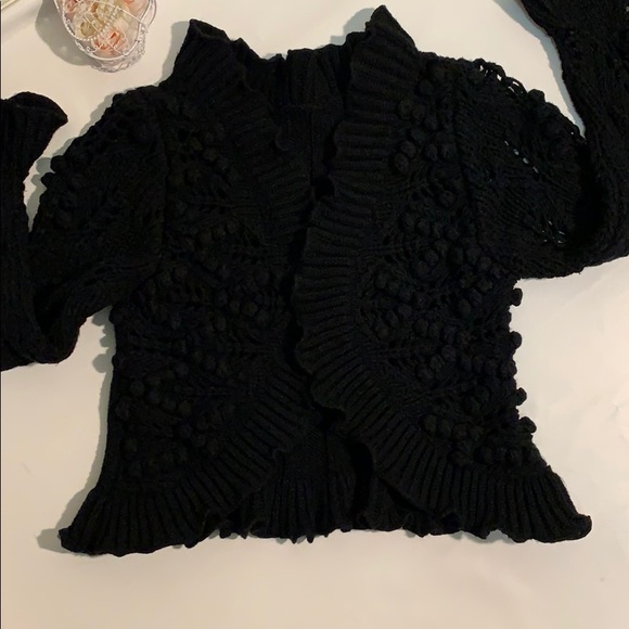 Hand knit wool jacket. Very  nice shape when wear. - Picture 8 of 8